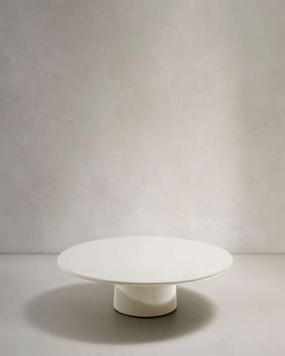 Priser på KAVE HOME Albanella sofabord i cement med blank hvid finish Ãƒ110cm