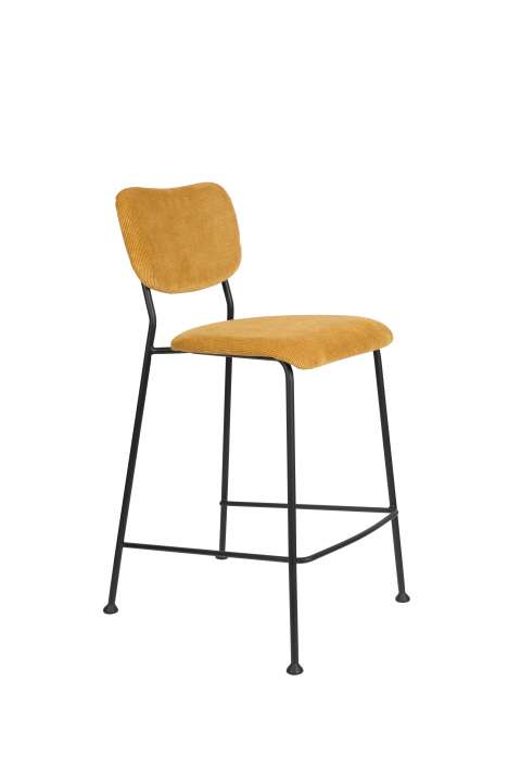 Priser på ZUIVER Benson barstol, m. ryglæn og fodstøtte - okkergul fløjl polyester/nylon og sort stål (64,5cm)