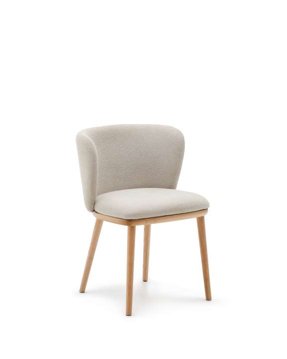 Priser på KAVE HOME Ciselia stol beige chenille og massivt asketræ naturlig tone finish FSC Mix Credit