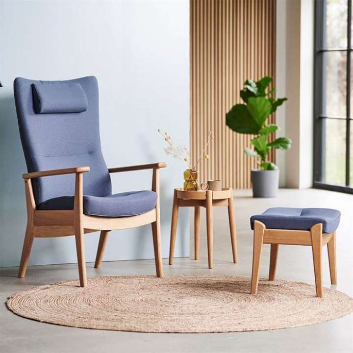 Priser på Farstrup Comfort - Plus 5910 - Lænestol med skammel