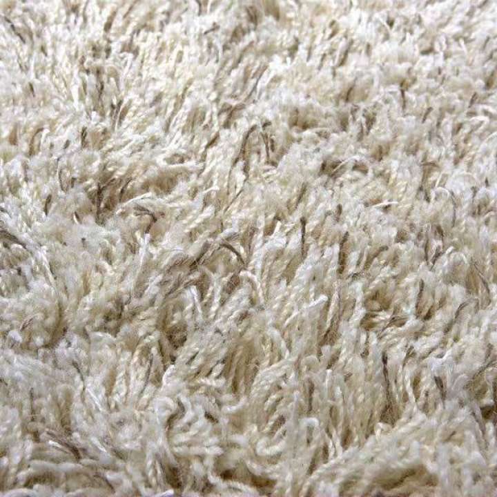Priser på C Olesen Diamant Rya tæppe - Beige - 140x200 cm