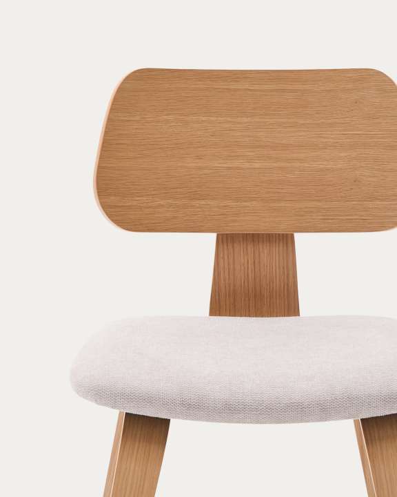 Priser på KAVE HOME Gena spisebordsstol - beige chenille stof og natur egefinér