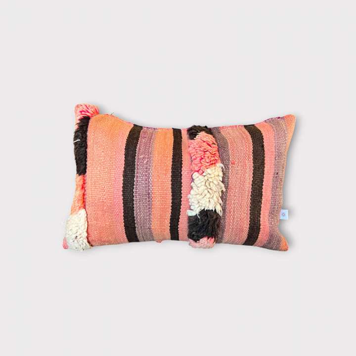 Priser på Puder af vintagetæppe · aflange TEDDY M1:38x57